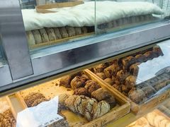 -中环花鸟鱼虫市场