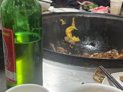 -粘豆包柴火铁锅炖