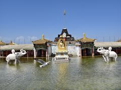 -青海湖二郎剑景区