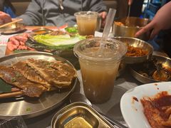 -草家酱蟹炭火烤肉店(珲春南路一店)