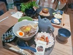 -啢啢茶寮(芳华横街店)
