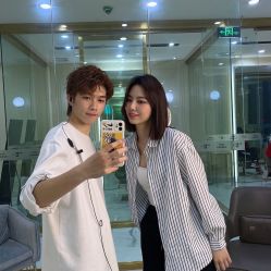 点击看大图 -3AM HAIR SALON染发接发