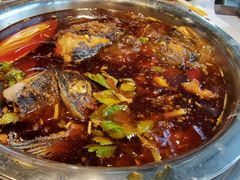 -肖肖酸萝卜鱼火锅(总店)