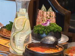 -明洞阿姨·韩式酱蟹烤肉·创意料理(三元桥店)