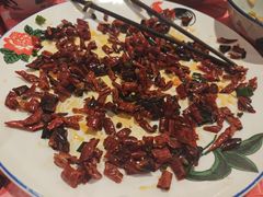 -荆九爷爆炒桥头三嫩(云南北路店)