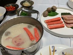 -红鼎豆捞·非遗鲍皇汤火锅(宝丰路店)