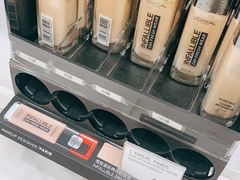 -中免(澳门机场免税店)