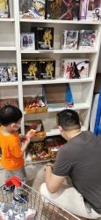-逝水玩具折扣店