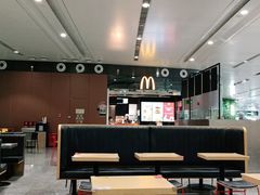 大堂-麦当劳(北京大兴机场二层国内到达(安检外)店)