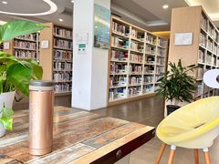 -淮海中路街道图书馆