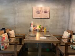 -HIGH FIVE哈福手工汉堡(桂林路店)