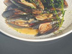-LESCEDARS Brasserie Bistro香柏树