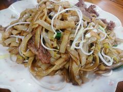 干炒牛河-南记食粥坊·宵夜大排档(岭南分店)