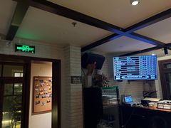 -麦落精酿啤酒餐吧(先农大院店)