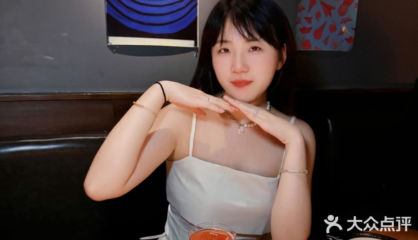 点亮夜色的青山萤火居酒屋