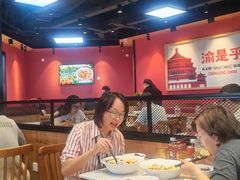 -渝是乎酸菜鱼·川渝小炒(新世界百货望京店)