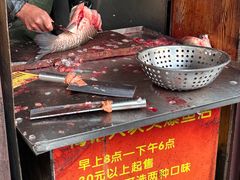 -梅记大块头爆鱼店(乍浦路店)