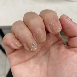 -苏彩·皮肤管理美甲美睫