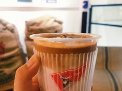 -red donkey coffee