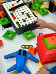 -孩子王童乐园(鹏瑞利青羊广场店)