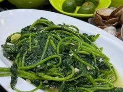 -小海豚•老字号海鲜餐厅(天涯店)