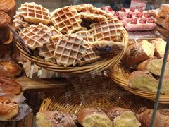 -巴黎贝甜(大宁国际商业广场店)