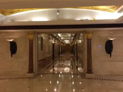 -南京金鹰皇冠假日酒店