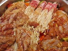 -黄记煌三汁焖锅(新佳丽江汉路店)