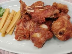 蒜蓉香煎排骨-六婶西关小厨(光塔路店)