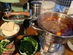 -独食火锅·半米屋台(直营总店)