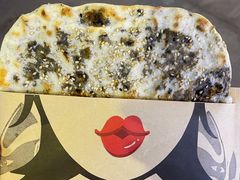 -围炉三国锅盔(易发步行街店)