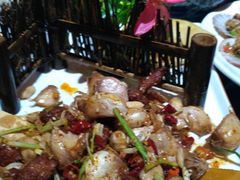 -东来菜馆•手抓海鲜家常菜•海鲜锅贴(鸽子窝店)