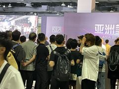 -上海跨国采购会展中心
