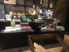 -阅西安新华书店(翠华南路店)