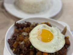 干免治牛肉饭-喜莲咖啡