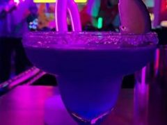 -UP嘻哈酒吧(粉巢店)