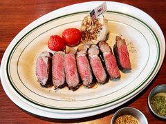 -MONICH牛排融合餐厅(和义大道购物中心店)