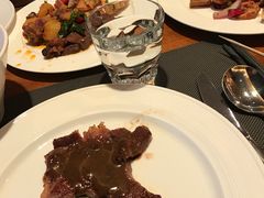 -岷山饭店-芝芝自助餐厅