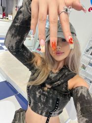 -171 Naillife