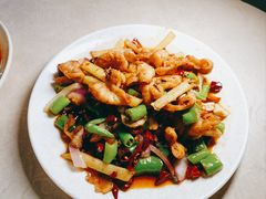 -茅屋大酒店