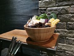 -湊湊火锅·茶憩(新中关购物中心店)