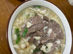 羊肉泡馍-刘信牛羊肉小炒泡馍(回民街店)