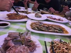 -快乐海鲜城(虎泉街店)