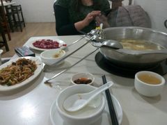-粤潮牛肉火锅店(江南大道店)