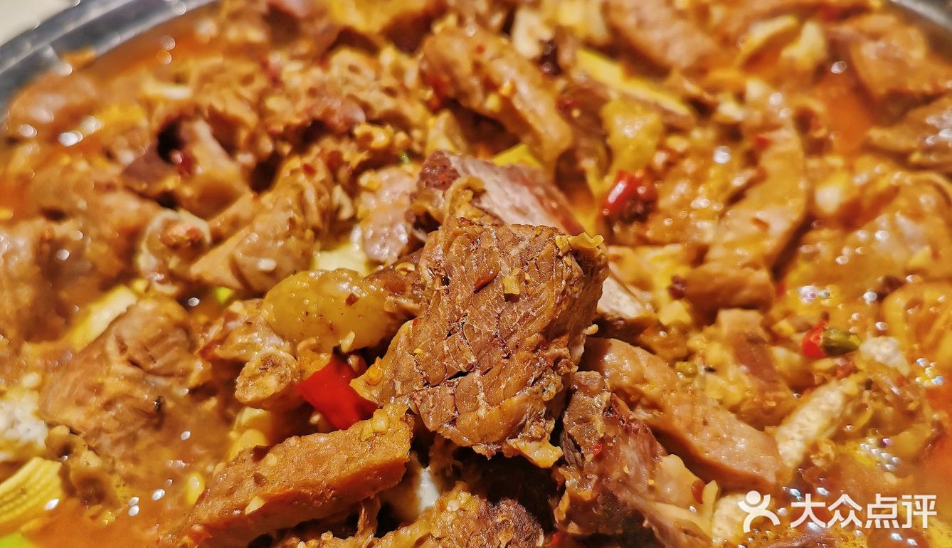 真的很实在,大块大块的肉,吃的很过瘾