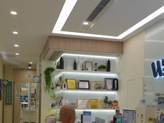 -维乐口腔(美维云门诊陆家嘴店)