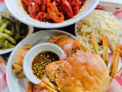 -龙巢盱眙龙虾·鸡煲·烧烤宵夜(坪洲店)