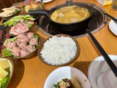 -黔三一夺夺粉酸汤火锅(百信店)