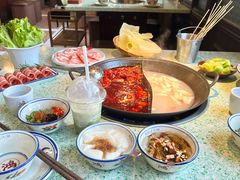 -鸿姐老火锅(疁城新天地店)