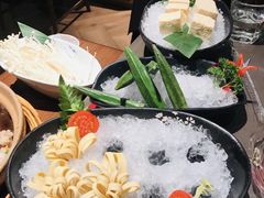 -捞王锅物料理(上海世茂广场店)